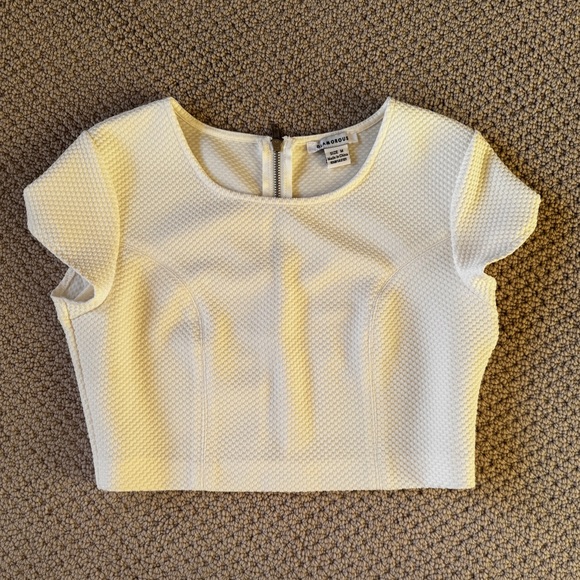 Glamorous Tops - Glamorous White Textured crop Top
